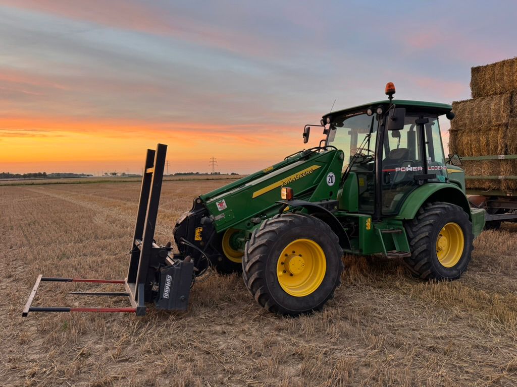 John Deere 3800 PowerShift - Power Legends